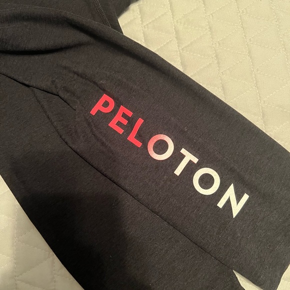 Peloton Pants & Jumpsuits Peloton X Beyond Yoga Leggings Poshmark